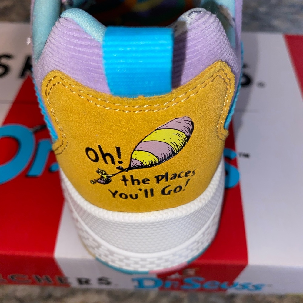 Skechers Dr. Seuss Limited Edition size 7.5